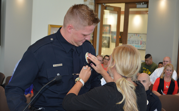 Police department celebrates new hires, promotions and retirements